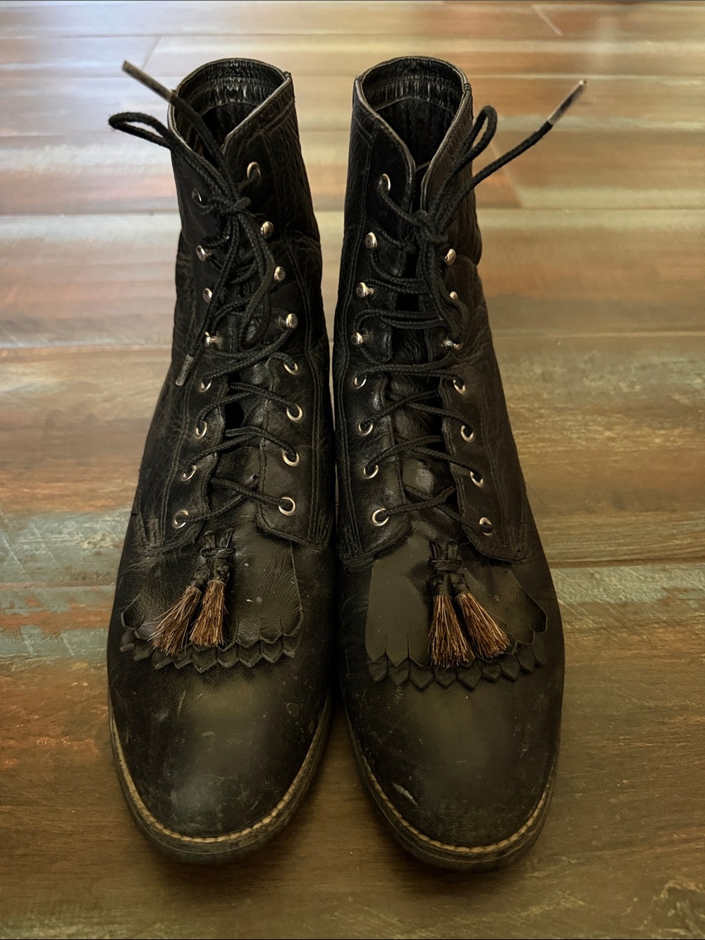 Ariat Women’s Black Riding Lace Up Boots Size 9B